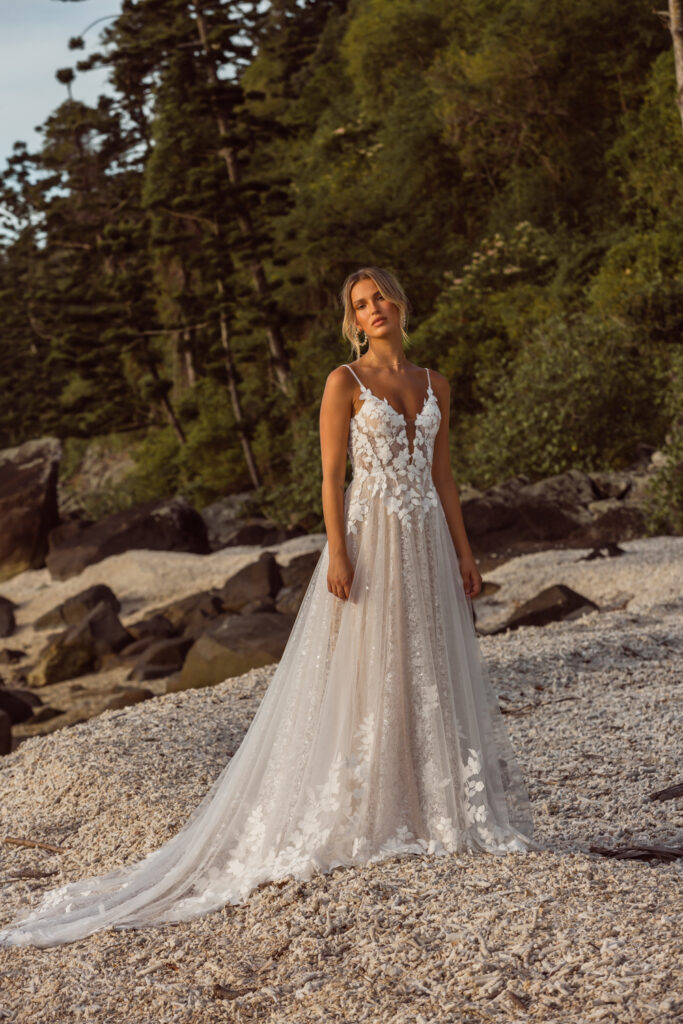 Madi Lane Brautkleid Jenica
