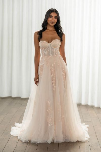 Madi Lane Brautkleid Turner