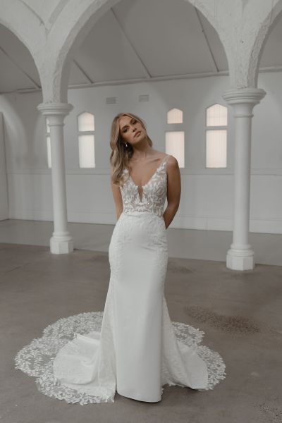Madi Lane Brautkleid Solace